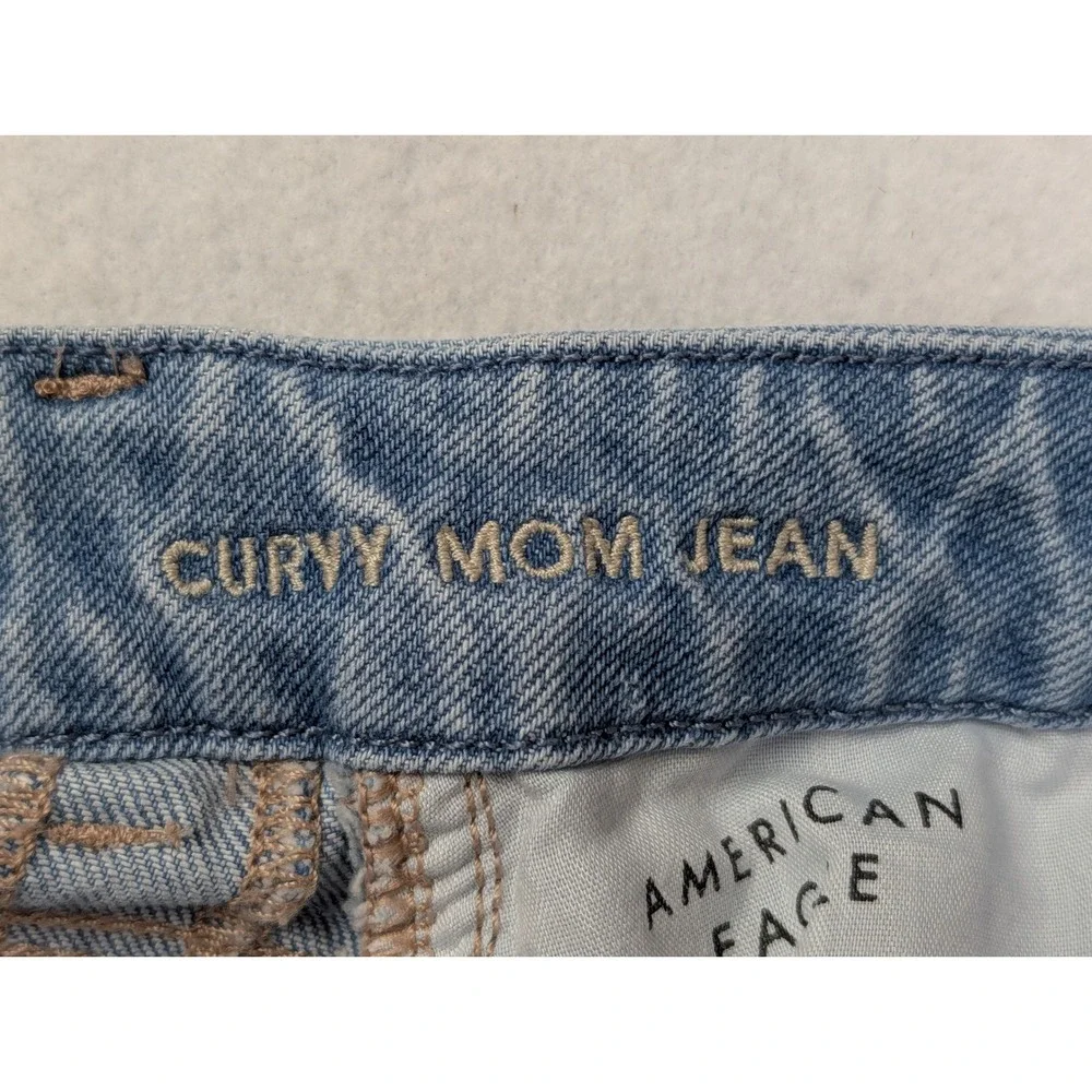 American Eagle Womens Curvy Mom Jeans 00 Distressed Ripped Light Wash Blue